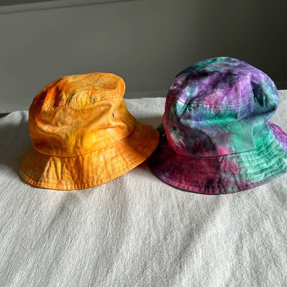 Custom Dyed Bucket Hats - tie-dye (Set)